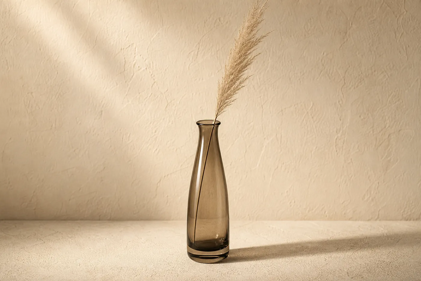 Édition Vase Soliflore Verre Fumé Atelier
